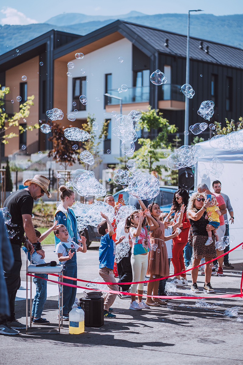 onFOCUS home! River Park its first residents with an