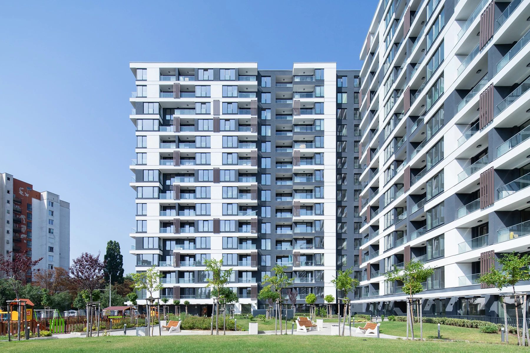 Park View Residence in Sofia, overall view of the residential towers and inner courtyard