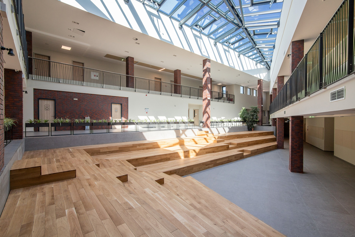 ИПА Архитекти BRITANICA Park School София