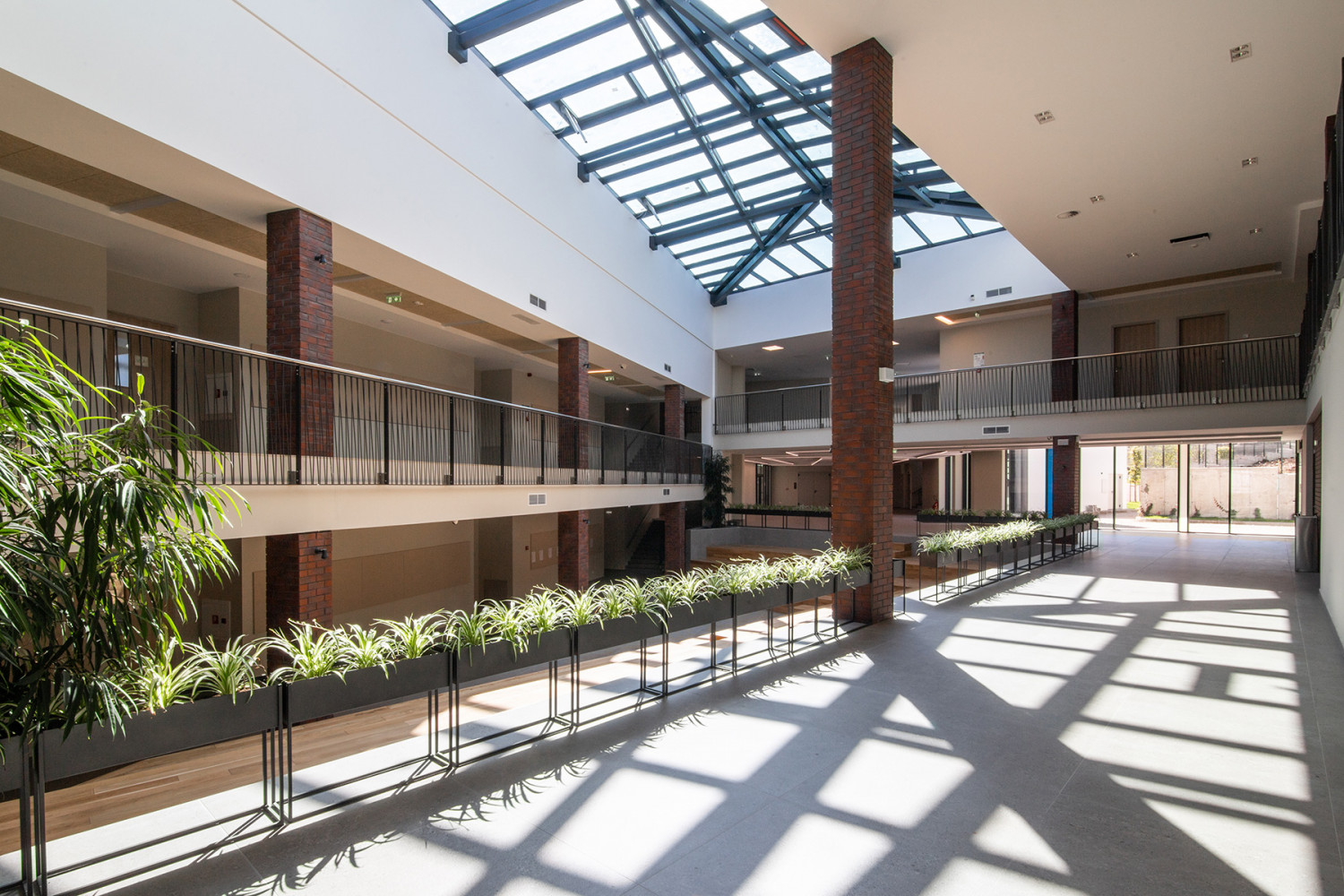 ИПА Архитекти BRITANICA Park School София