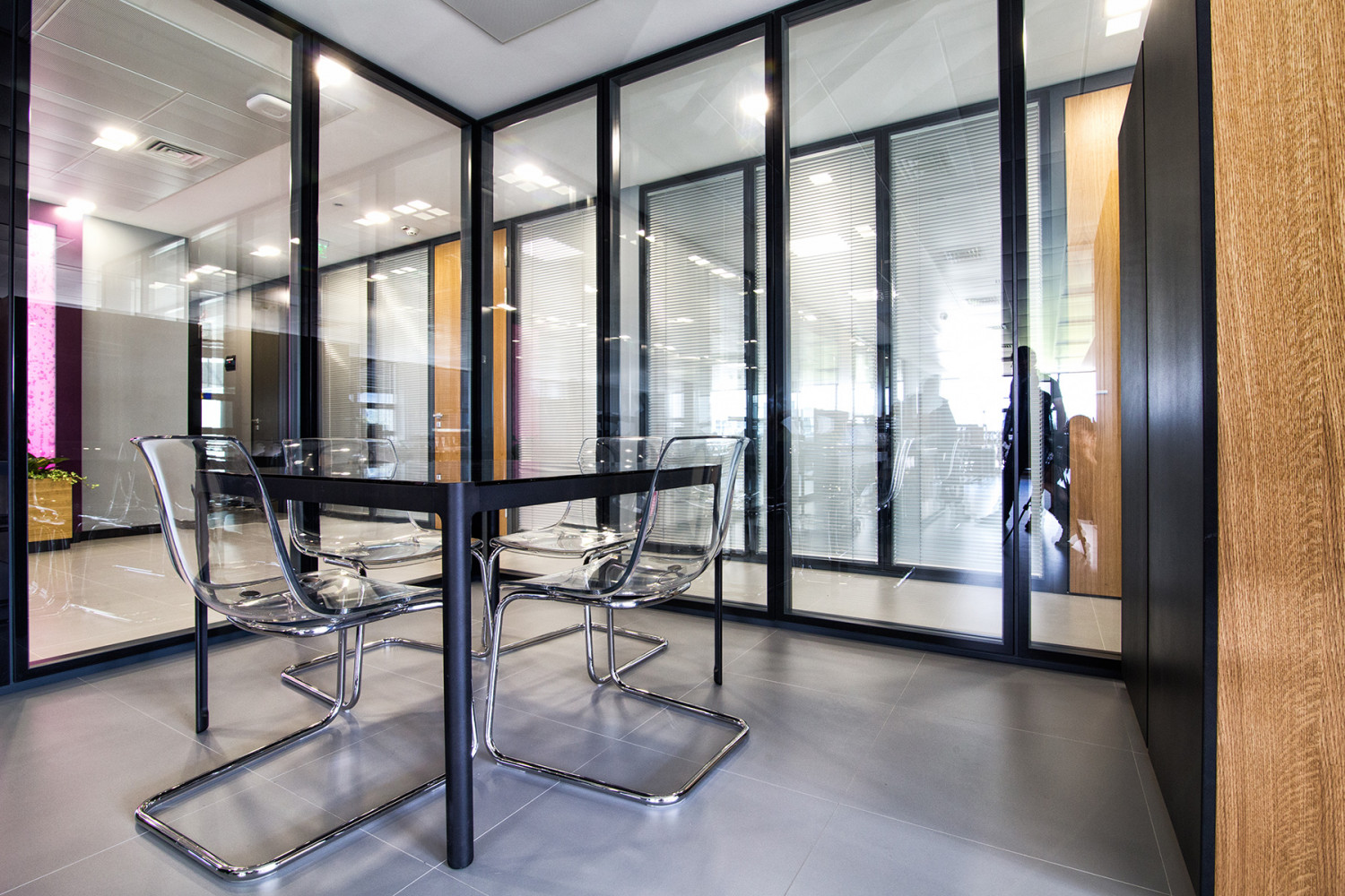 Интериорен дизайн за TESY ИПА Архитекти София