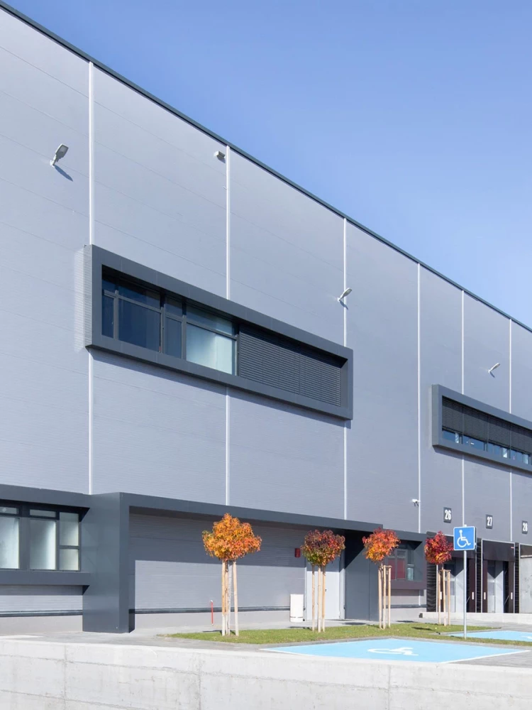 Facade detail of the Office 1 Block C logistics facility