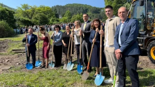 Official groundbreaking for the new 201st Primary School building in Lozen with project representatives and IPA - Architecture and more