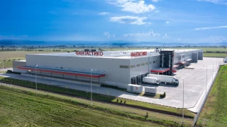 FANTASTICO Logistics Center near Elin Pelin with warehouse buildings and loading docks