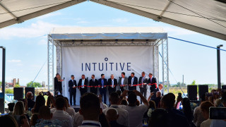 IPA - Architecture and more Intuitive Surgical Parvomay