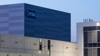 Високостелажна складова сграда на логистичната база JYSK в Божурище