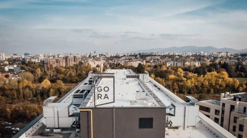 Панорамен изглед от комплекс GORA към София и околната градска среда